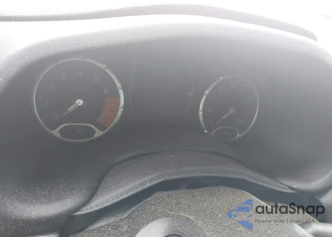 2020 Jeep Renegade Latitude Fwd z USA, uszkodzony, nr VIN ZACNJABB6LPL11581